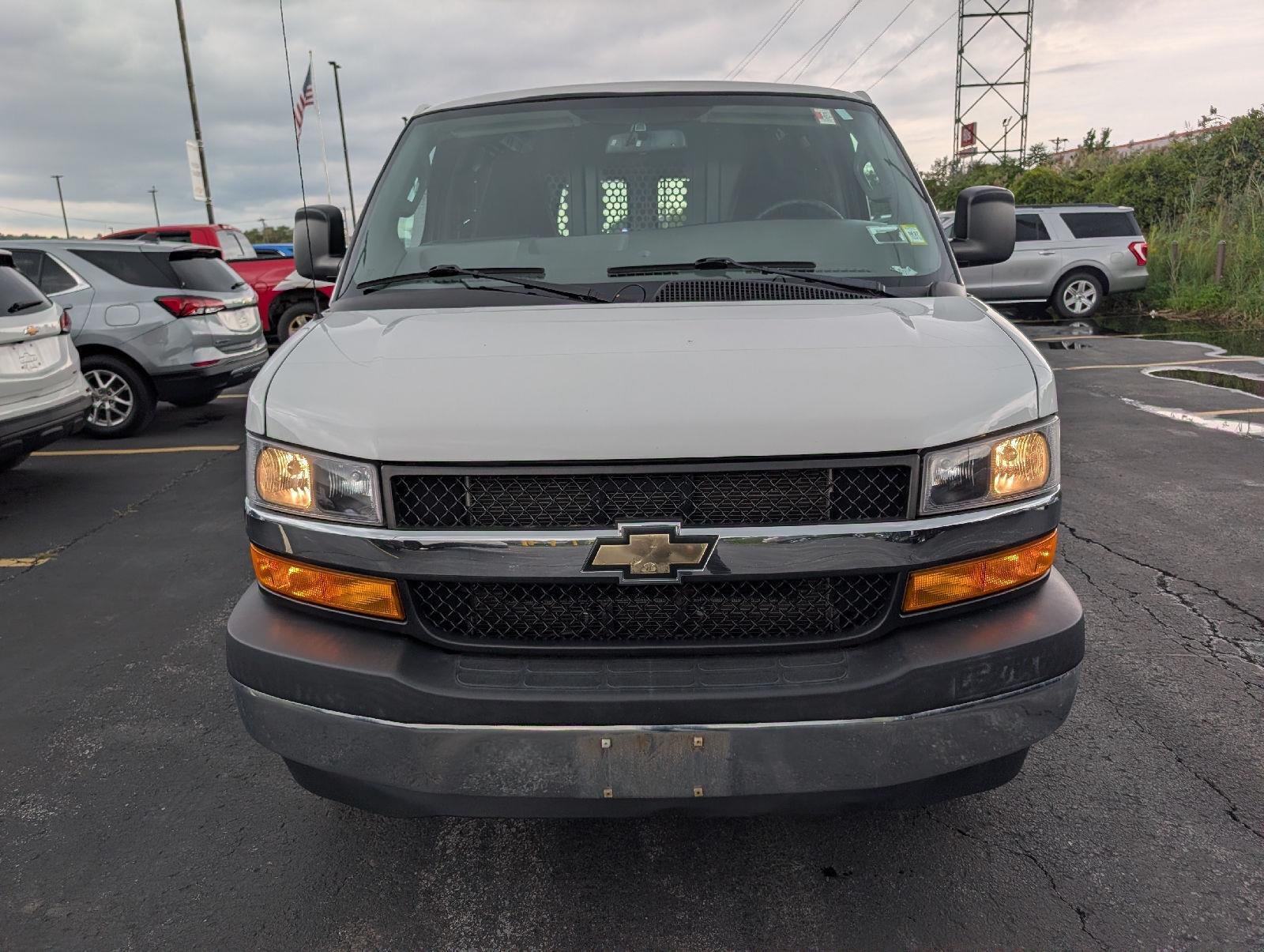 chevrolet express cargo 2018 1GCWGAFG3J1907093 image chevrolet express cargo 2018 1GCWGAFG3J1907093 image